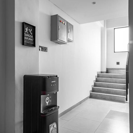 Assa Hotel Semarang Exterior foto