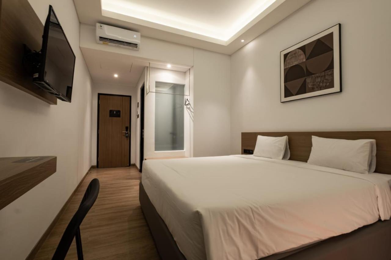 Assa Hotel Semarang Exterior foto